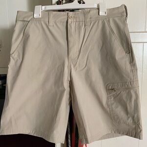 Huk Men's Light Tan Cargo Shorts